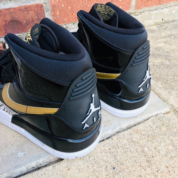 JORDAN LEGACY 312 “METALLIC GOLD” - Picture 5 of 8